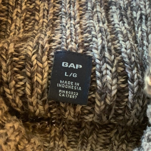 GAP Men's Ribbed Turtleneck Sweater - Heather Gray - Picture 2 of 2